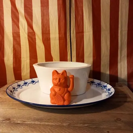 Spacious Eclectic Near Sea & Amsterdam Lejlighed IJmuiden