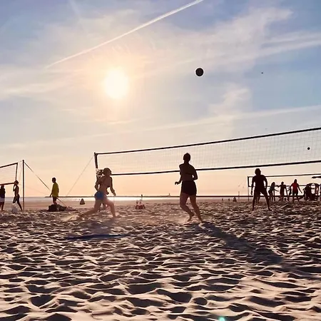 Spacious Eclectic Near Sea & Amsterdam IJmuiden