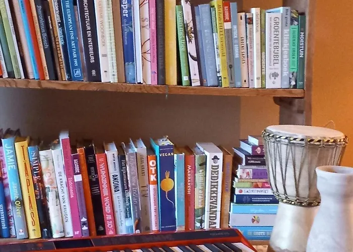 Spacious Eclectic Near Sea & Amsterdam IJmuiden